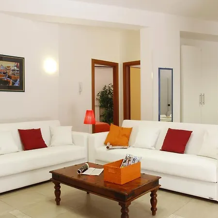 Aristosseno Holiday House Apartment Taranto